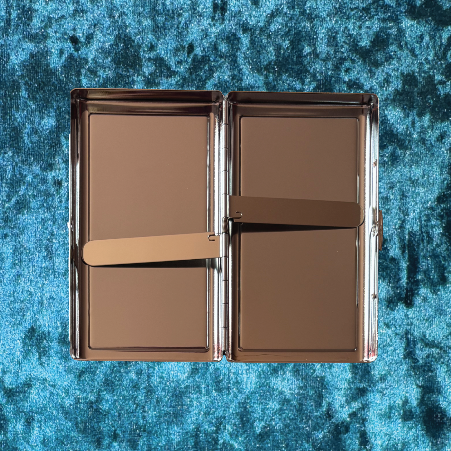 Buffalo 66 Metal Cigarette Case