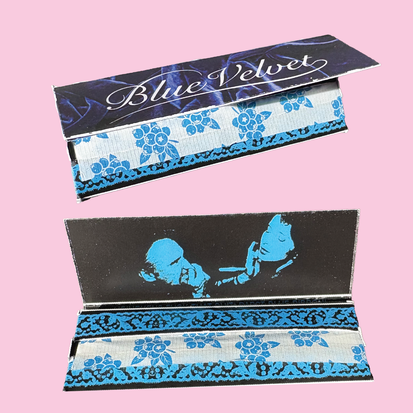 Blue Velvet Blueberry Flavored Rolling Papers