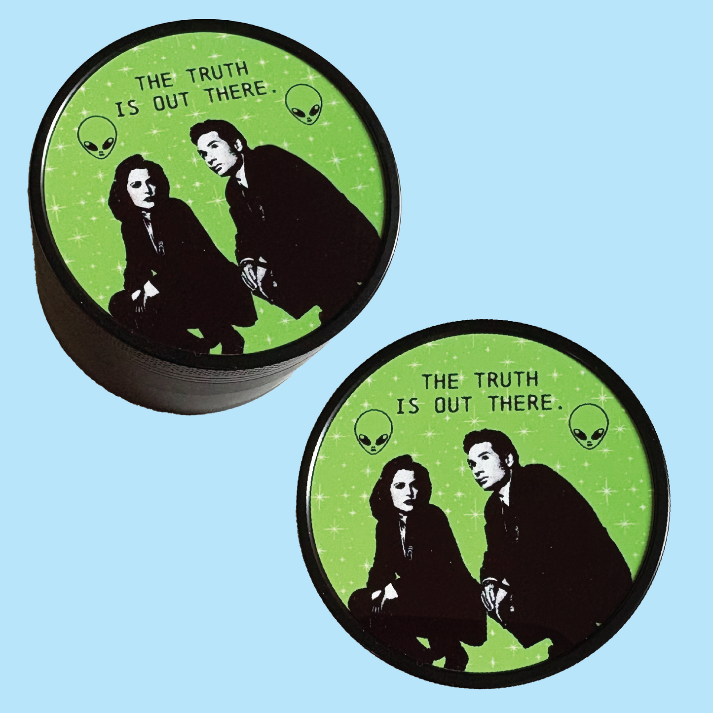 X-Files Smoking Accessory Pack