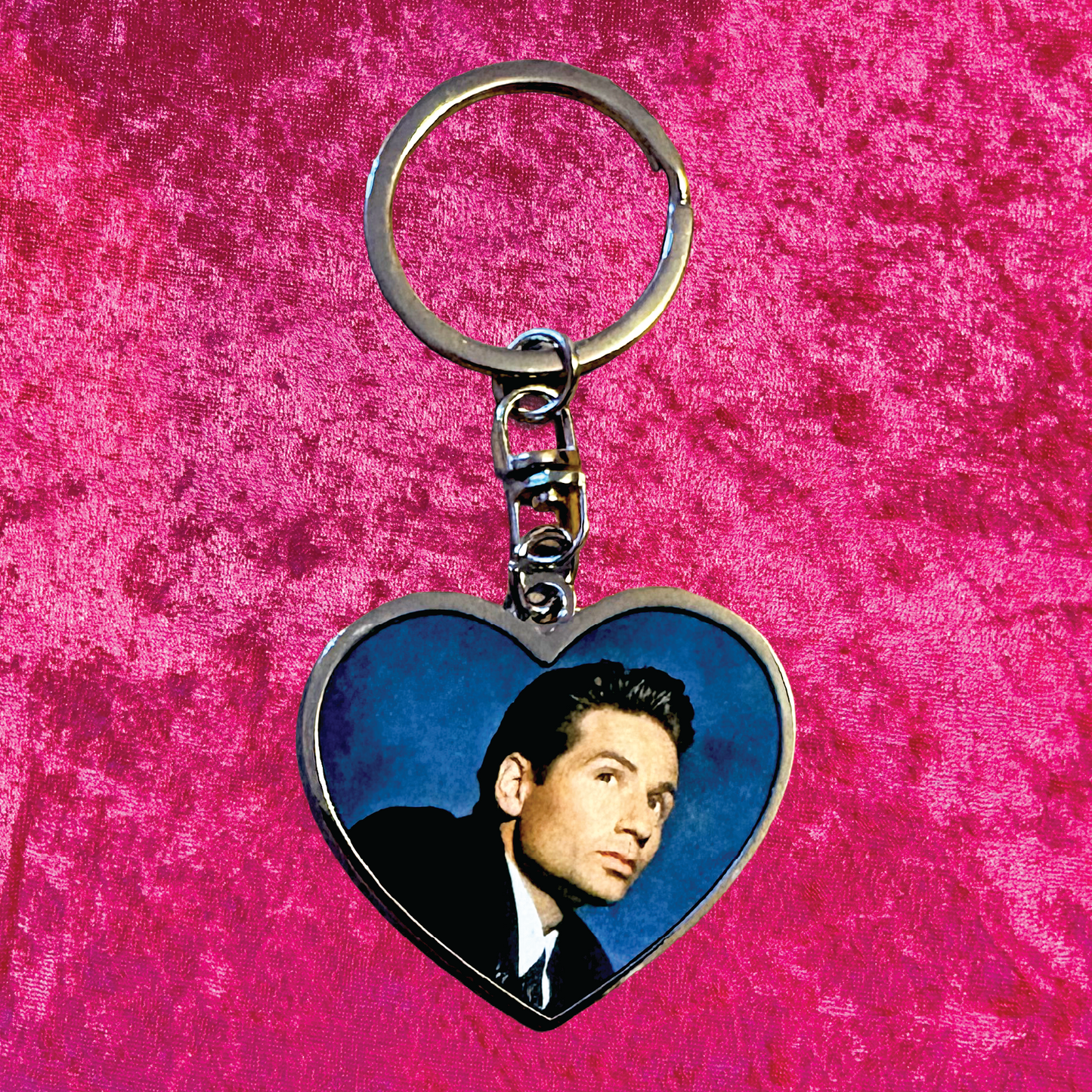 Dana Scully & Fox Mulder X-Files Heart Keychain