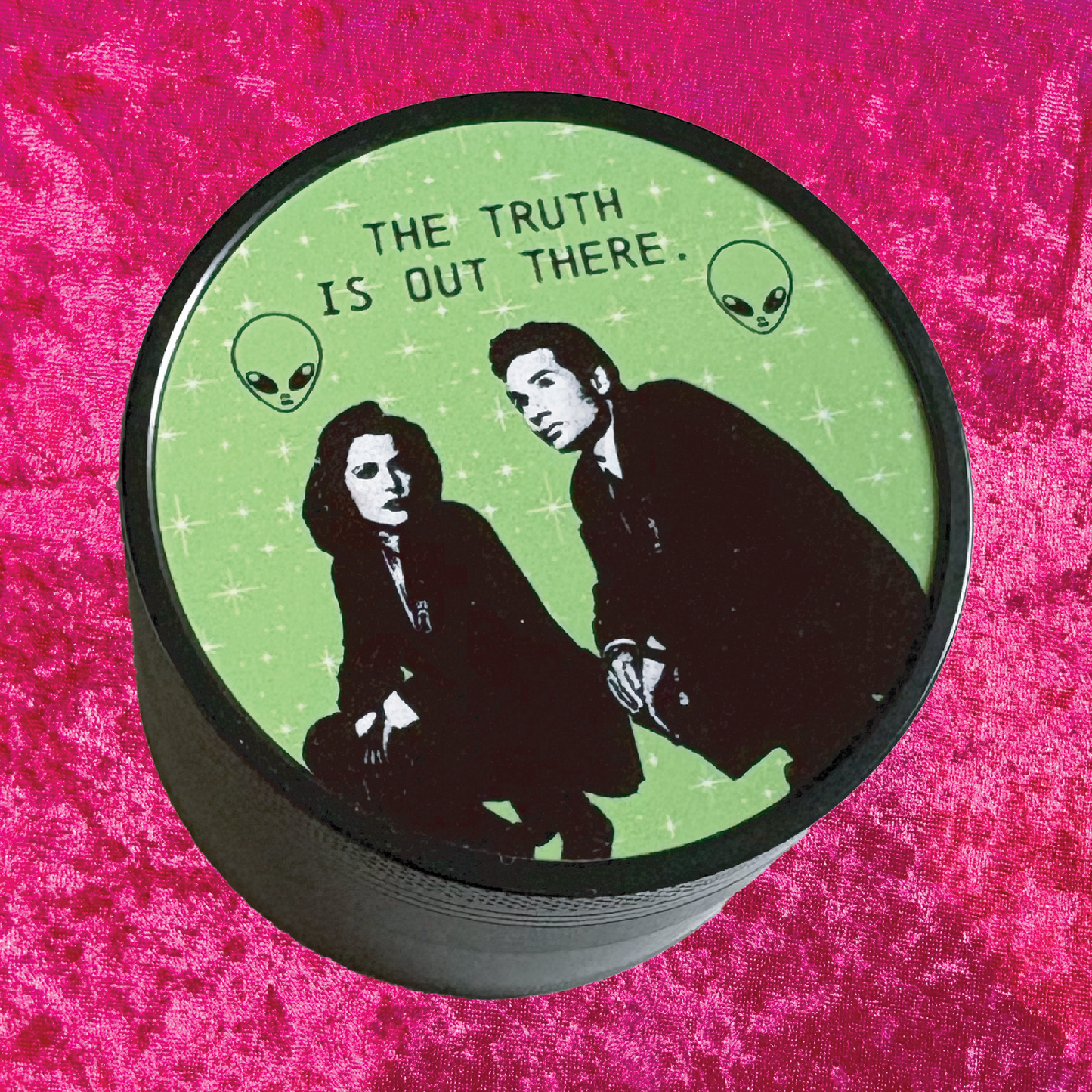 The X-Files Truth Is Out There Herb Grinder