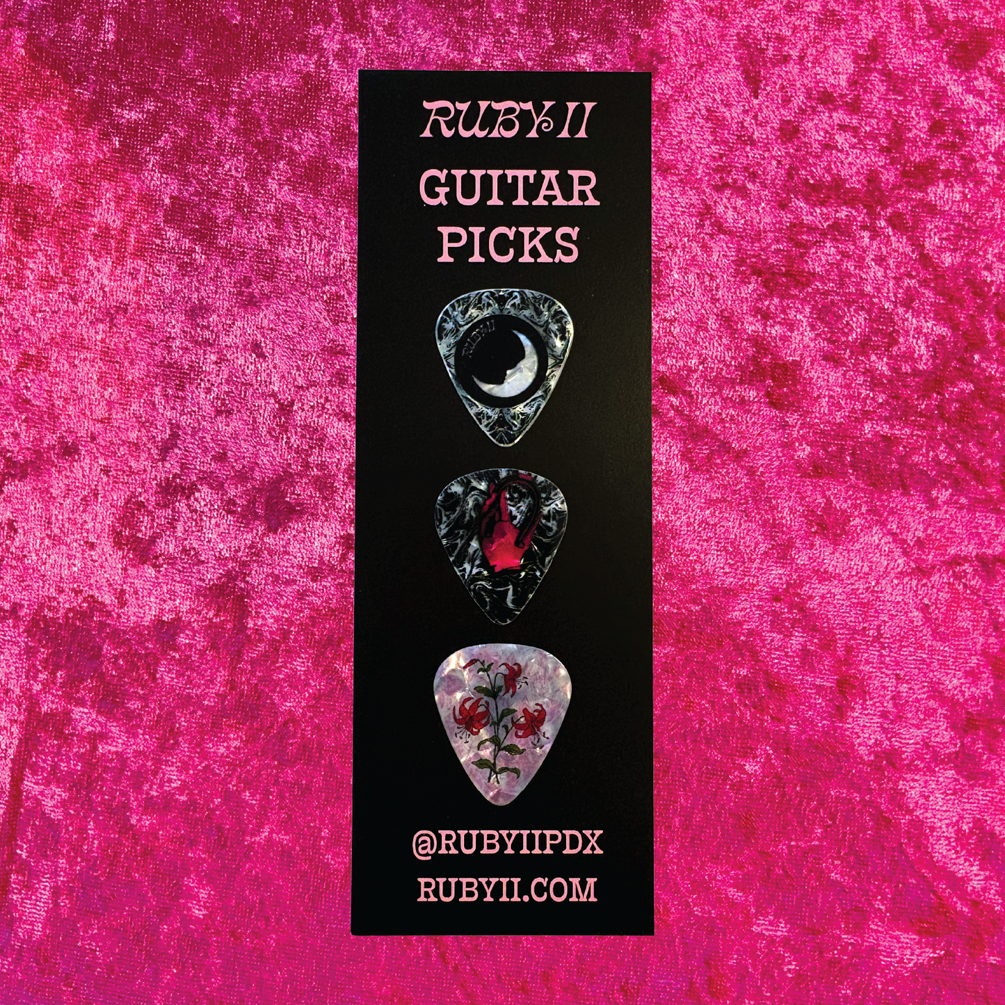 Ruby II Pearl Guitar Picks (3 Pack)