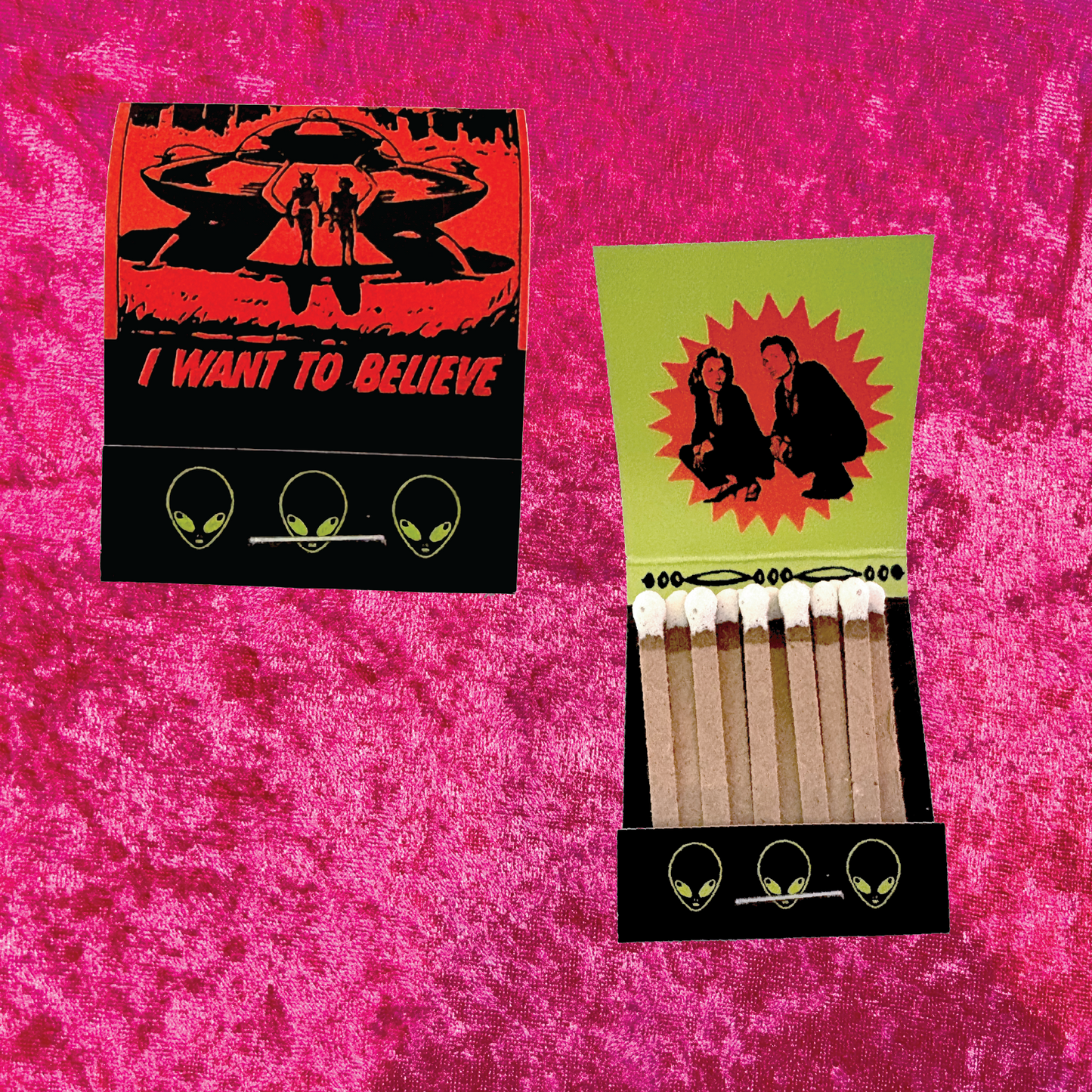 X-Files Smoking Accessory Pack
