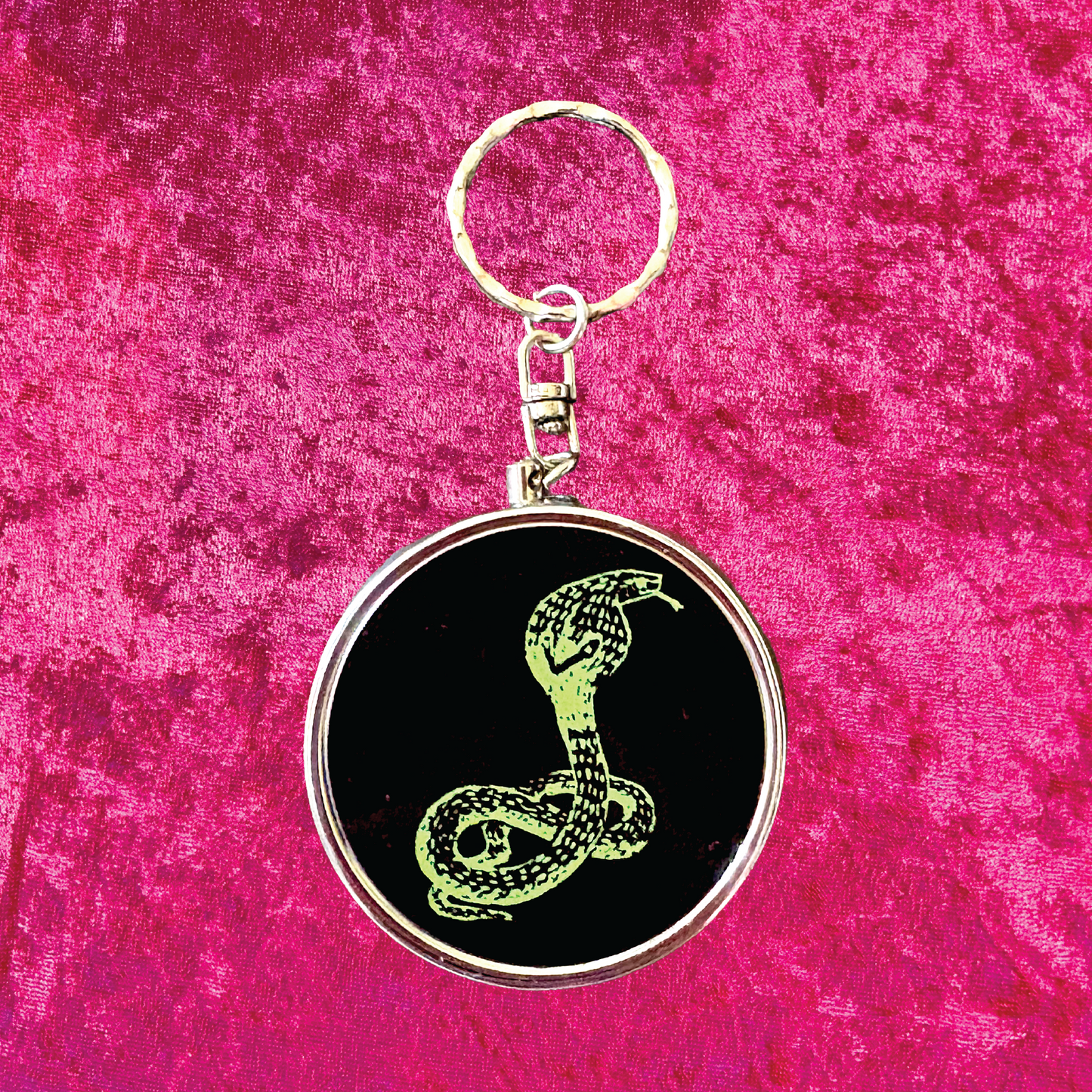 Reptile Master Travel Ashtray Keychain